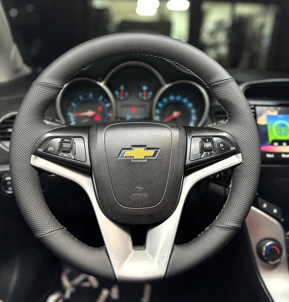 Chevrolet Cruze 2009-2014 Uyumlu Araca Özel Direksiyon Kılıfı (Açıklamayı Okuyunuz) ürün görseli