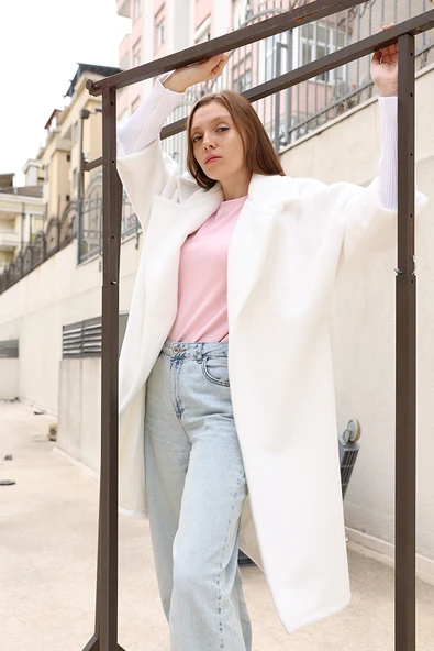 Bel Kuşaklı Yaka Taş Broş Detaylı Kaban 7874 Ekru - Resim 6