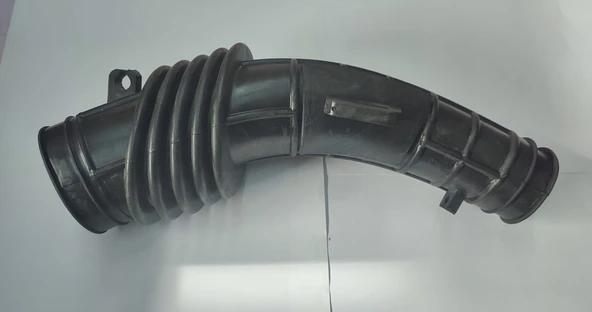 Suzuki Grand Vitara 1.9 06-12 Hava Filtresi Borusu ürün görseli 1