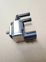 Suzuki Grand Vitara 2.0 06-12 Hava Tahliye Solenoid Valfi çıkma
