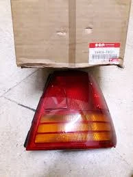 Suzuki Swift 90-02 Sedan Dış Sağ Stop Lambası - Resim 2