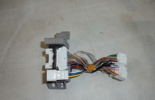 TORPİDO İÇ ELEKTRİK TESİSAT AYIRICISI GRAND VİTARA 06-12 ÇIKMA