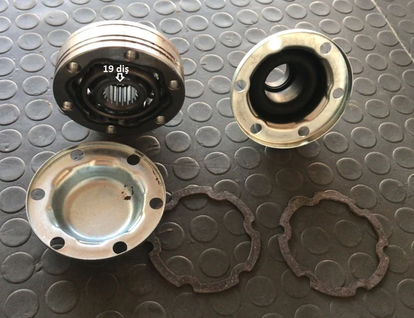 Suzuki Grand Vitara 06-12 Ön Şaft Kafası   ( 19 diştir ) ürün görseli 1