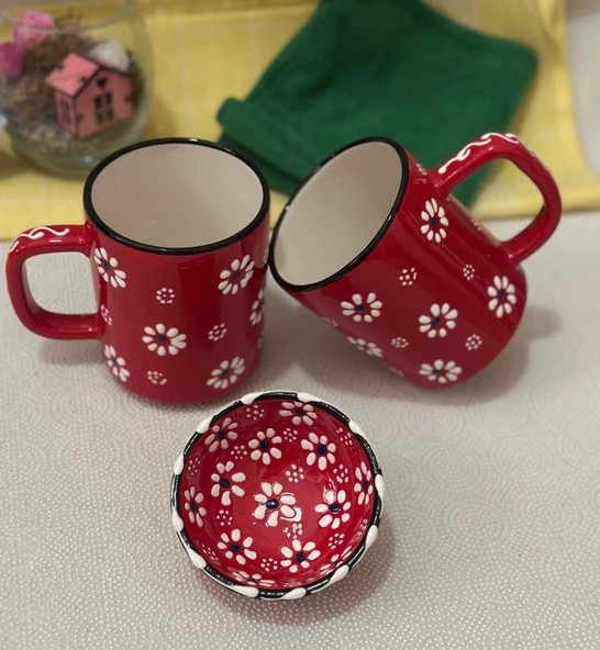 Kırmızı  Papatya İşlemeli 2 li Çay Kahve Kupa ve 1 adet Kırmızı Lokumluk Kase - 3