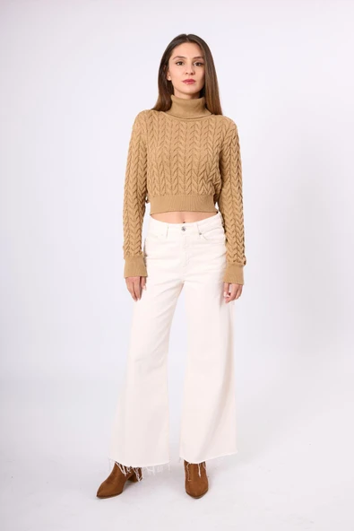 Peraluna Scarlett Saç Örgülü Krop Kesim Kadın Triko Kazak - Camel ürün görseli 1