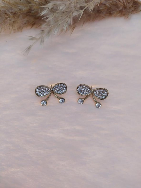 Hdmarketim Kelebek Swarovski Taşlı İncili Doğa Temalı Küpe ürün görseli