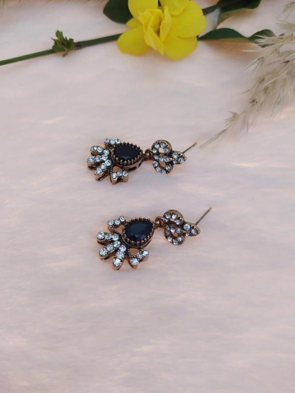 Hdmarketim Swarovski Taşlı Siyah Işıltılı Sallantılı Küpe - 3