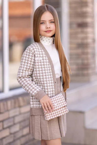 Kız Çocuk Kolları ve Yakası İnci Detaylı Bluz Kazayağı Desenli Triko Ceket Gri Etekli Takım - Resim 4