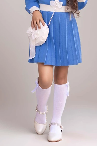 Kız Çocuk Beli Şerit ve Göğsü Fiyonk Detaylı Eteği Piliseli Mavi Şifon Elbise - Resim 5