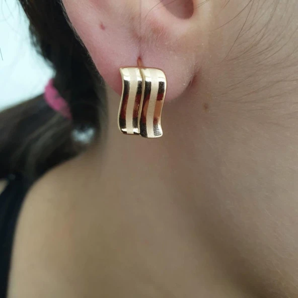 Dalgalı Ve Köşeli Küpe - 5