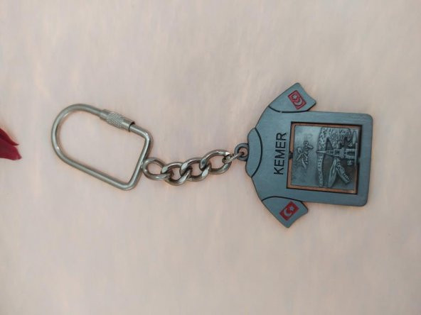 Hdmarketim Anahtarlık Kemer Yazılı Tişört Görünümlü Metal Anahtarlık ürün görseli