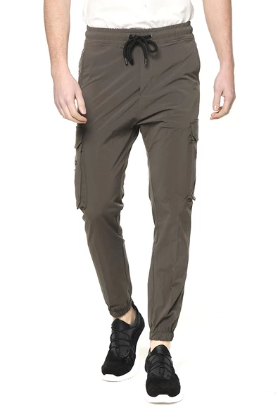 Erkek Paraşüt Kumaş Kargo Cepli Paçası Lastikli Spor Jogger Pantolon - 2