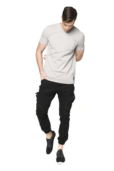 Erkek Bisiklet Yaka Yıkamalı Önü Parçalı Pamuklu Kısa Kollu T-shirt - 6
