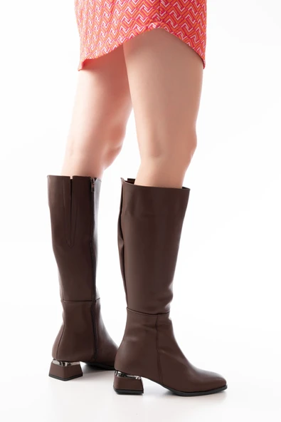 Kahverengi Topuklu Fermuarlı Günlük Kadın Çizme - Resim 2