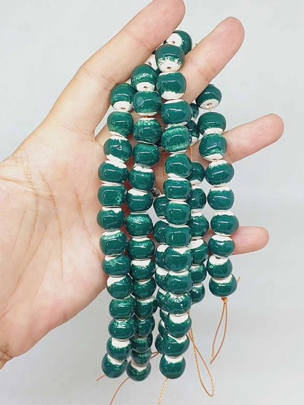Yeşil Renk Sırlı Seramik Boncuk Dizi 10-12mm/23cm (54154) ürün görseli