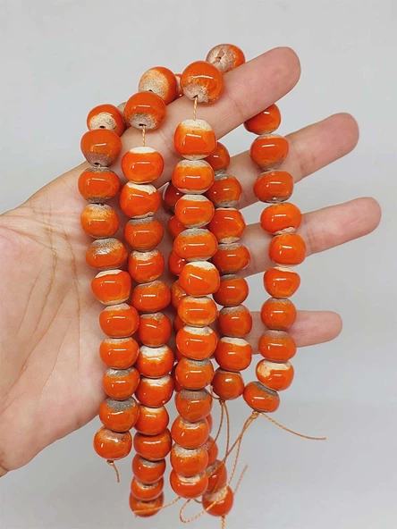 Turuncu Renk Sırlı Seramik Boncuk Dizi 10-12mm/24cm (54138) ürün görseli