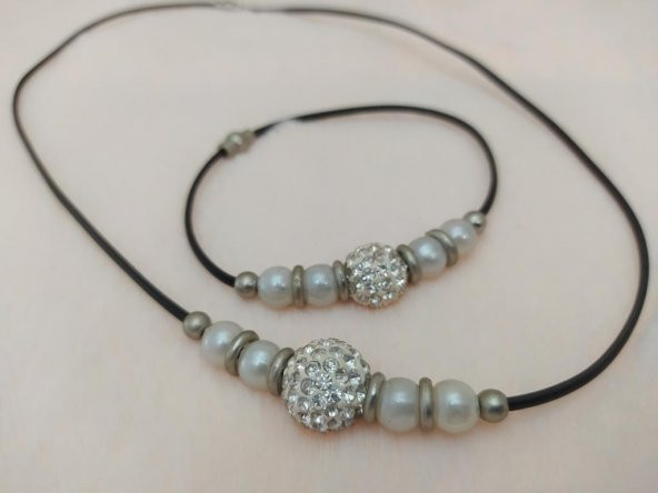 Hdmarketim Swarovski Taşlı Sıra İncili Kaucuk Bileklikli Kolye - 2