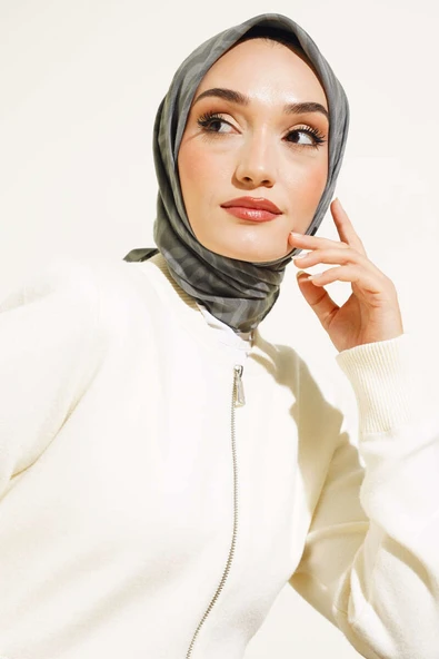 Zebra Desen Yazma Eşarp Füme