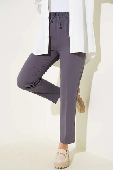 İp Detaylı Beli Lastikli Dar Paça Füme Pantolon