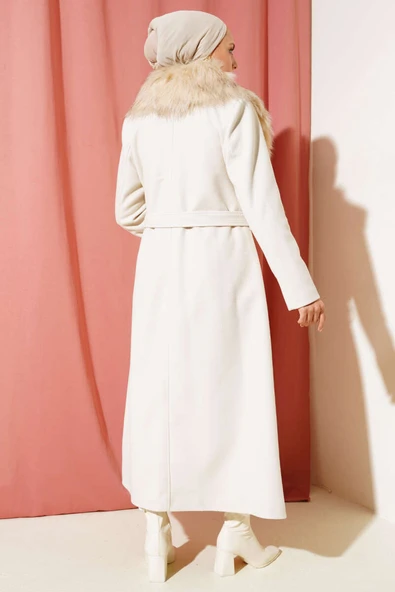 Yaka Kürklü Kuşaklı Uzun Kaban Taş - Resim 3