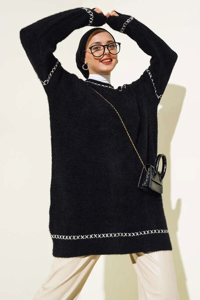 Dikiş Detaylı Triko Tunik Siyah ürün görseli