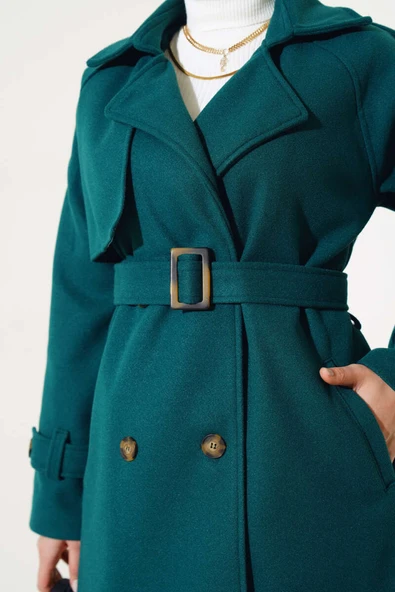 Omuz Apoletli Kuşaklı Kısa Kaşe Kaban Zümrüt - Resim 4