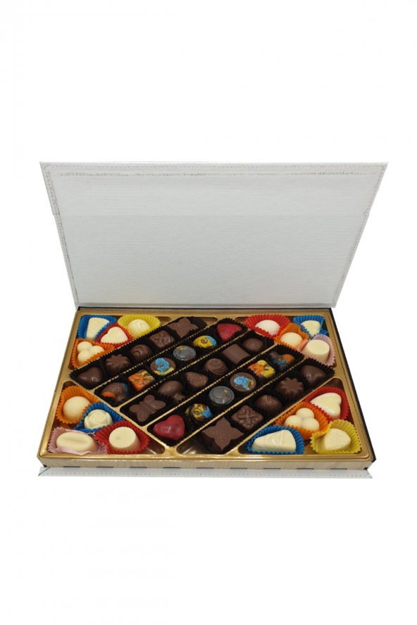 Karma Special Dolgulu Kız İsteme Çikolatası - Ahşap & Deri Kutu ( 520 gr ) Beyaz