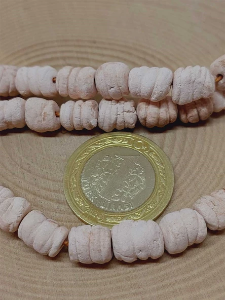 Beyaz Tırtıklı Mat Seramik Boncuk Dizi 8-9mm/27cm (54220) - Resim 2