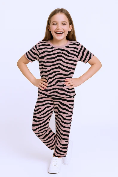 KIZ ÇOCUK KAPRİLİ TAKIM ZEBRA BASKILI A83 - Resim 8