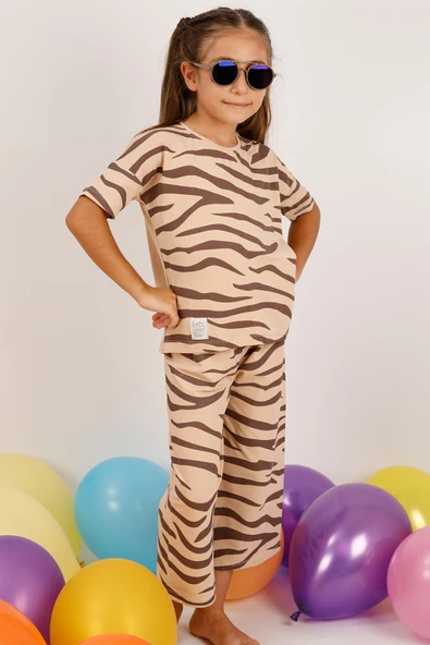 KIZ ÇOCUK KAPRİLİ TAKIM ZEBRA BASKILI A83 - Resim 12