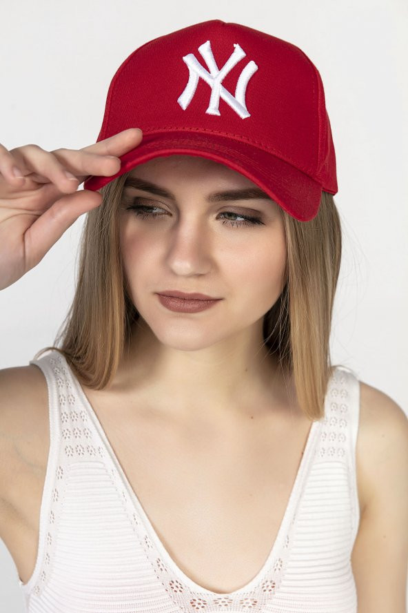 LPODRE NY Beyaz Nakışlı Unisex Kırmızı Kep Şapka