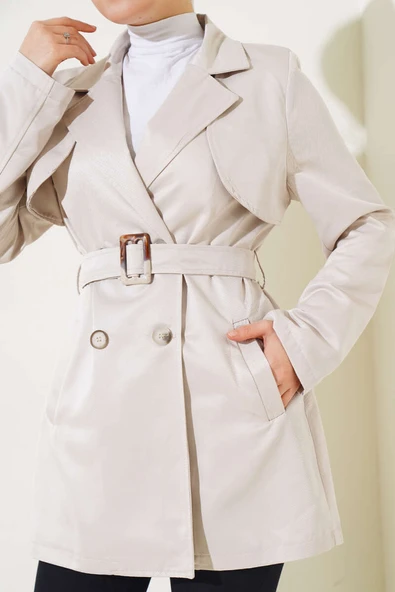 Pelerinli Kuşaklı Kısa Trençkot Bej - Resim 4