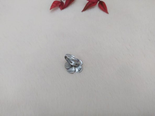 Kadın Yüzük Metalik Renk Çiçek Tasarımlı Simli Ve Taşlı Ayarlanabilir - Resim 2