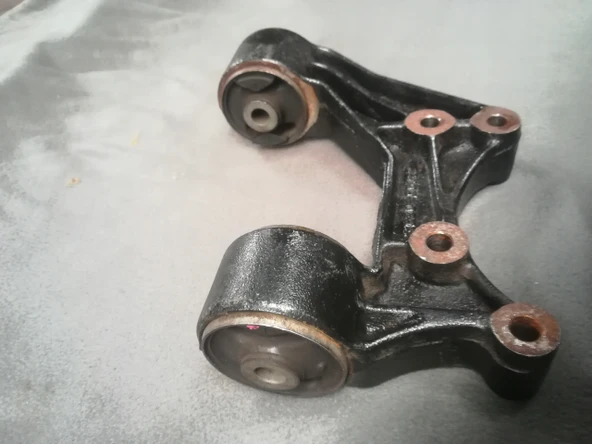 Suzuki Grand Vitara 2006-2012 Ön Degransiyel Taşıycısı - Resim 2