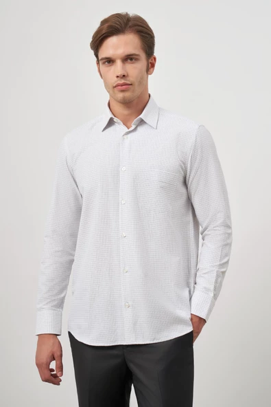 Beyaz Uzun Kol Kareli Desen Bez Ayağı Sert Yaka Cepli Pamuklu Classic Comfort Fit Gömlek 1004245158