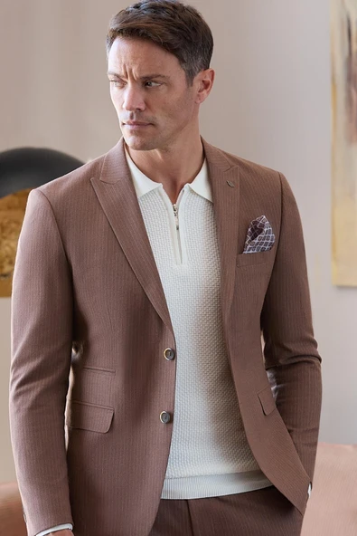 Beyaz Uzun Kol Kendinden Desenli Örme Polo Yaka Classic Comfort Fit Triko 1012245156 ürün görseli