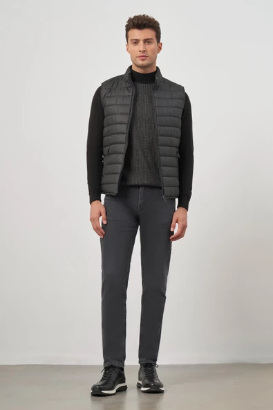 Siyah Kapitone Dik Yaka Düz Garnisiz-Biyesiz Slim Fit Yelek 1009245150 - 2