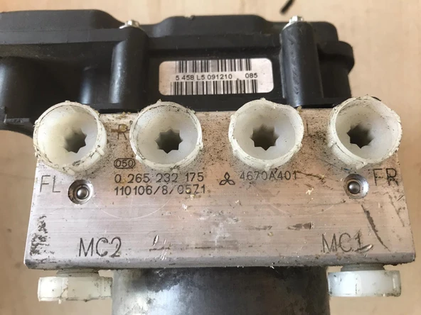 Mitsubishi Colt 09-13 Abs Beyni Çıkma ürün görseli 1