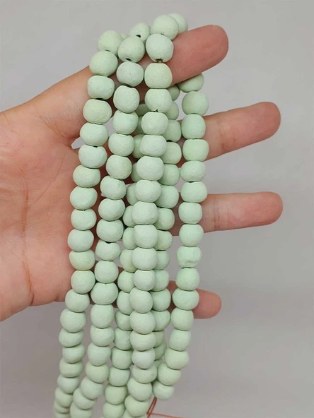 Yeşil Pigmentli Seramik Boncuk Dizi 8-9mm/30cm (54252) - Resim 2