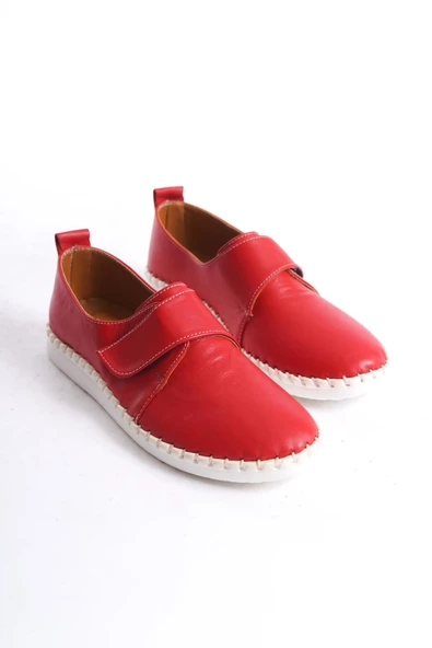 Kadın Hakiki Deri Cırtlı Dikiş Detaylı Yuvarlak Burun Günlük Düz Taban Ayakkabı - Resim 4