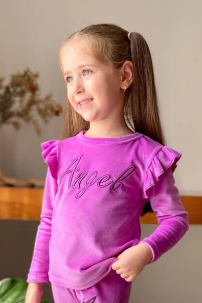 Kız Çocuk Omuzlarında Fırfır Detayı Angel Yazı İşlemeli Kadife Mor Taytlı Takım - Resim 2