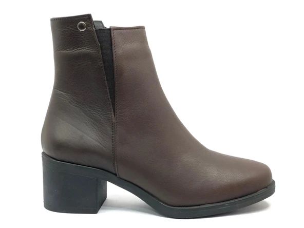 Ayakdaş Hakiki Deri Kaymaz Taban Kadın Bot - Resim 2