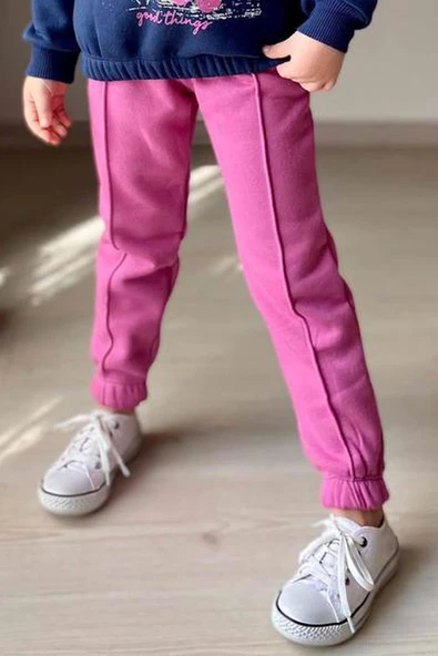 Kız Çocuk Kollarında Yazı Detayları ve Önü Çiçek Baskılı Fuşya Eşofman Takım - Resim 3