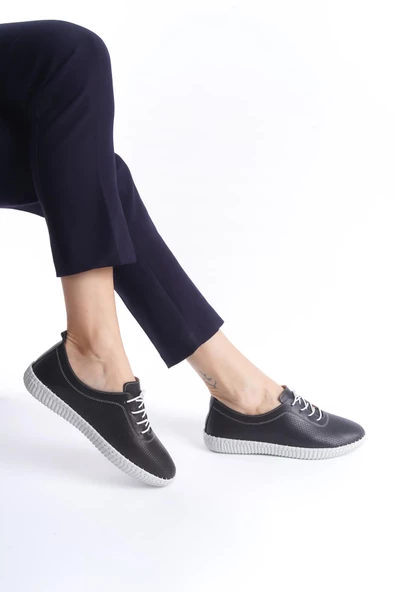 Kadın Hakiki Deri Günlük Ayakkabı Delikli Akıllı Bağcıklı Rahat Taban Kadın Ayakkabı - Resim 3