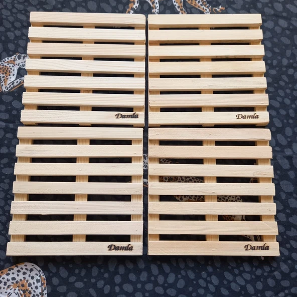 Escoines Koleksiyon 4Adet Gönderilecektir Ahşap Kare Nihale 18,5x18,5cm Sarıçam 39963669466976adb3 - 2