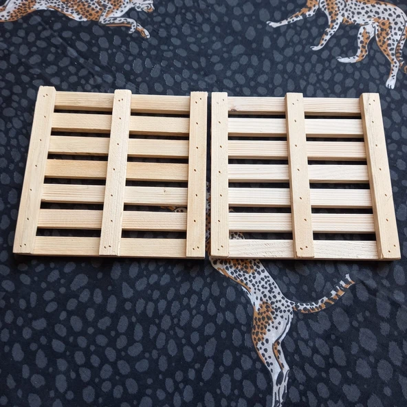 Escoines Koleksiyon 2Adet Gönderilecektir Ahşap Kare Nihale Sarıçam 18,5x18,5cm 3996366946502513dd - 3