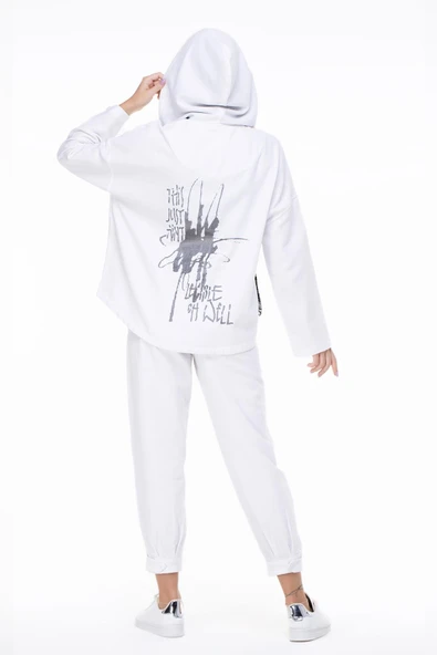 Uzun Kol Kapüşonlu Gamze Pazen Sonbahar ve Kışlık Ceket Beyaz Byz 2XL-3XL Beyaz - 2