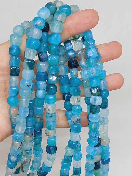 Akik Taşı Küp Şekilli 6-7mm Aralığı Dizi (54448) ürün görseli