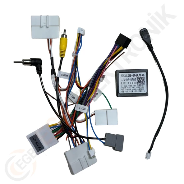 OTO TABLET ÇERÇEVE NISSAN JUKE 2011-2015 9" PIANO BLACK TAC-138 - 3