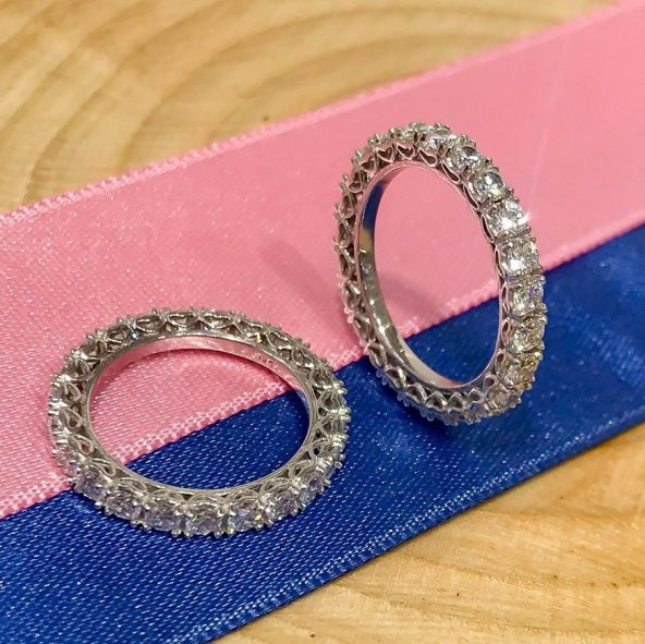 Tek Sıra Taşlı Tamtur Beyaz Altın Model Gümüş Yüzük - Resim 3